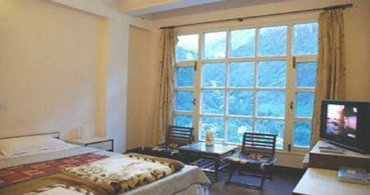 Hotel Bhagat Chamoli Quarto foto