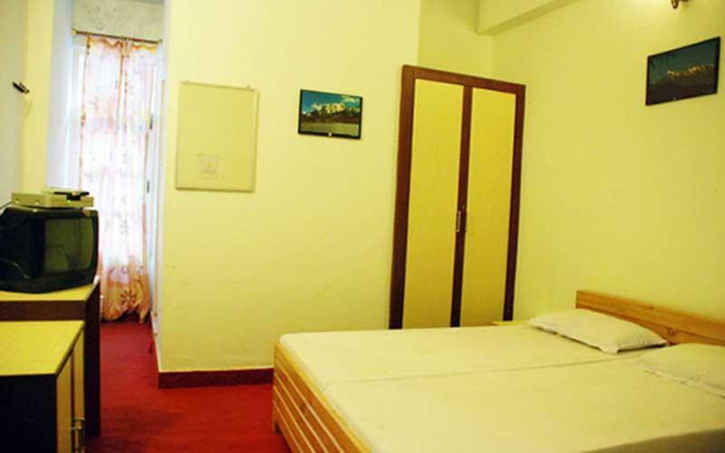 Hotel Bhagat Chamoli Quarto foto